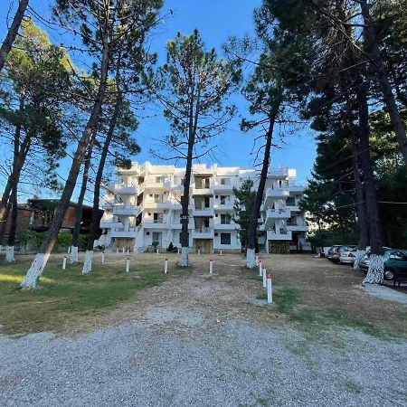 Aparthotel Vila Tufi Velipojë Εξωτερικό φωτογραφία
