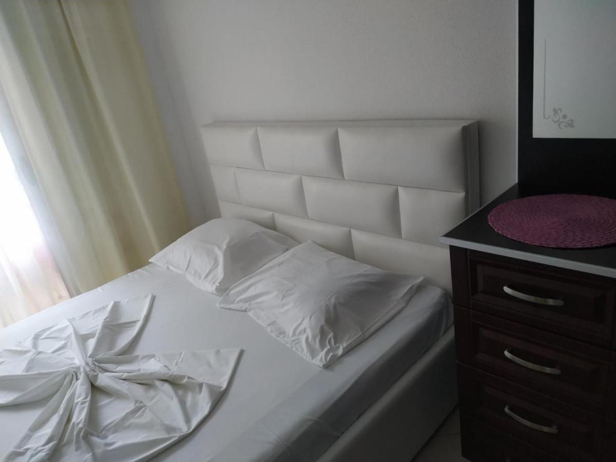 Aparthotel Vila Tufi Velipojë Εξωτερικό φωτογραφία