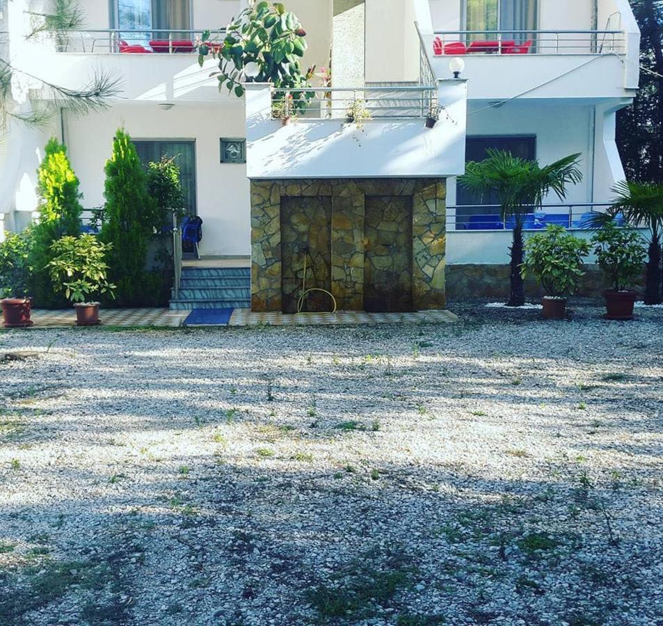 Aparthotel Vila Tufi Velipojë Εξωτερικό φωτογραφία