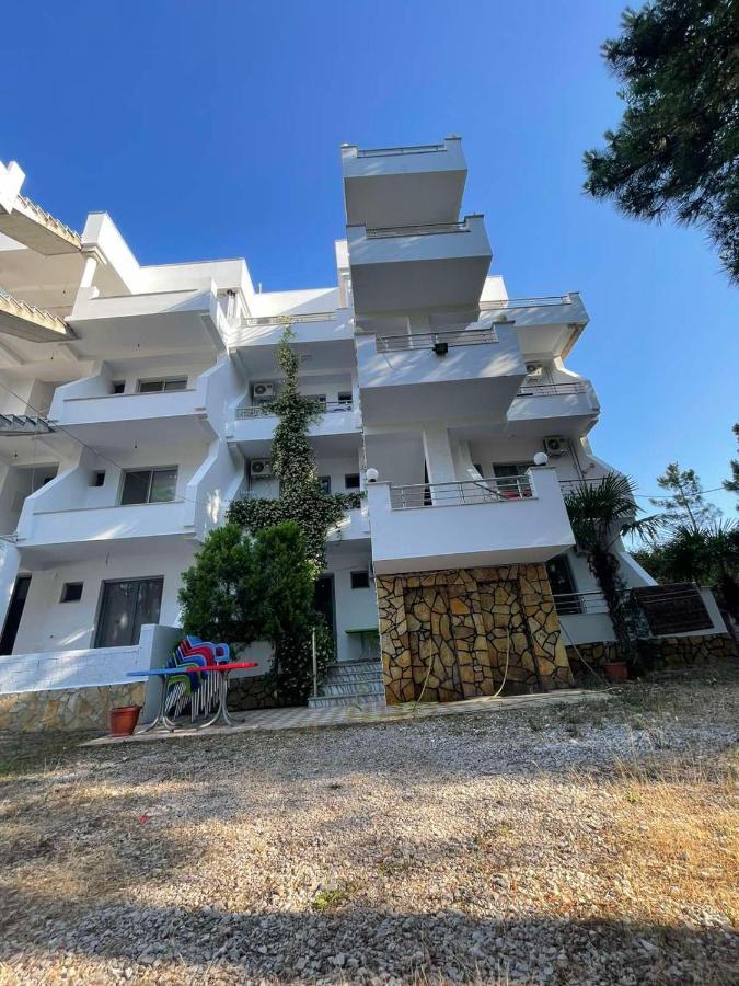 Aparthotel Vila Tufi Velipojë Εξωτερικό φωτογραφία