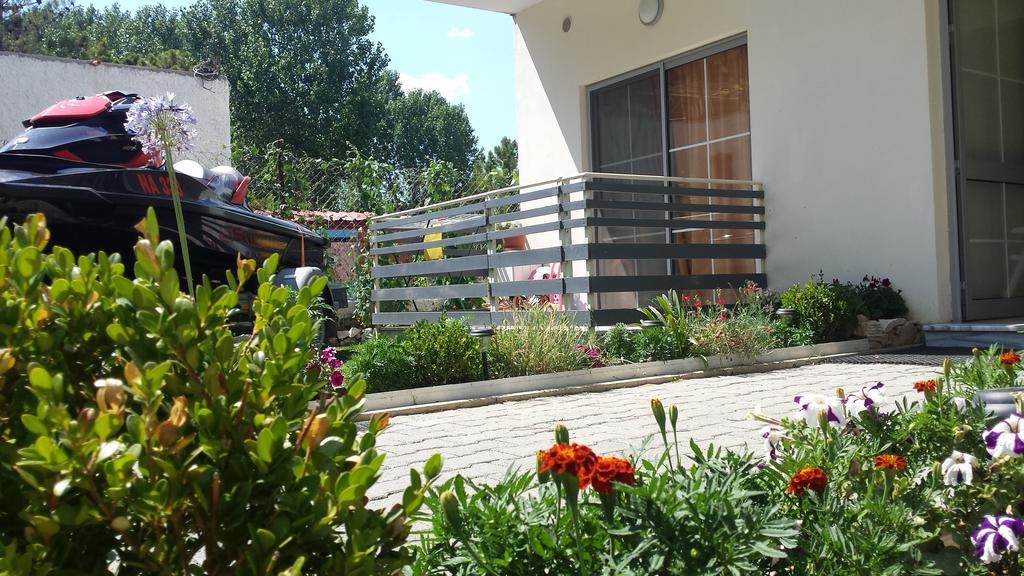 Aparthotel Vila Tufi Velipojë Δωμάτιο φωτογραφία